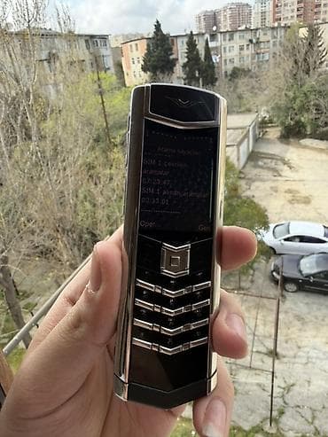 Vertu Signature Touch, 4 GB, rəng - Qara, Düyməli lalafo.az -da Vertu Signature Touch, 4 GB, rəng - Qara, Düyməli