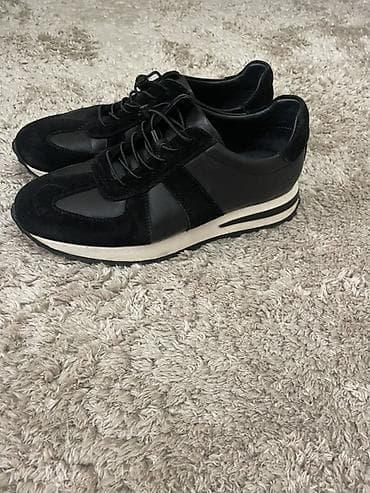 sport ayaqqabilar: Qara rəngli kişi krossovkaları BaGozza krossovkaları satılır. İdeal — 4