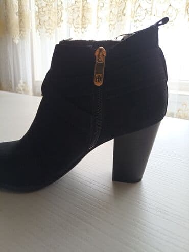 qadın bot: Tommy Hilfiger, Ölçü: 39, rəng - Qara, Yeni — 2