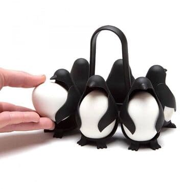 emusya vuran aparat: Yumurta üçün pinqvinler Pinqvinlerle birlikde yumurtaları qaynada — 1