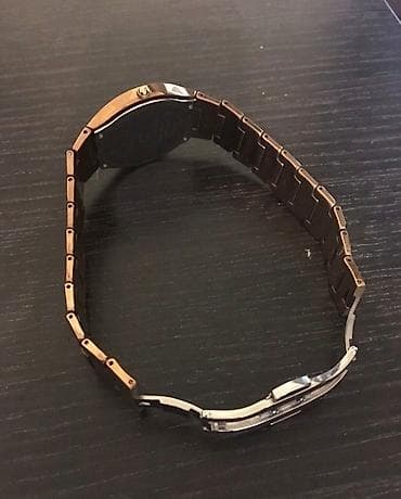 apple watch 7: Rado Jubile Gold tone Style: fashion Waterproof: 100 meters — 4