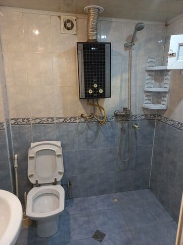 xutor kiraye: Neftçilər Məlhəm Hospitalın yanı. kohnə tikili 5 mərtəbənin 2-ci — 11