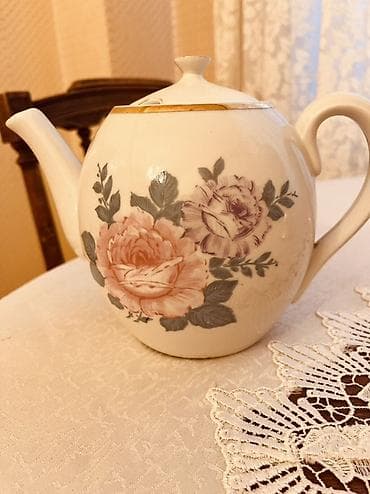 Rəng - Ağ, Çaydan, Farfor, 2 l, SSRİ