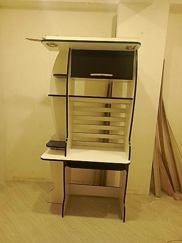 usaq krovatlari: Прямой стол, С полками, С выдвижными ящиками, МДФ — 2