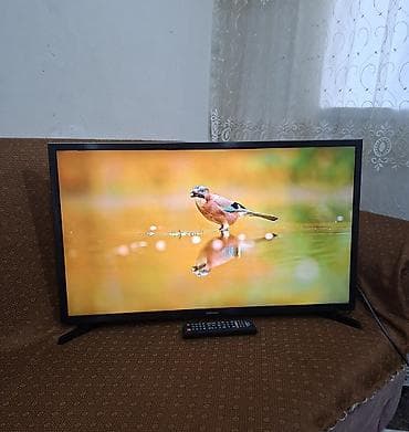 samsung monitör: İşlənmiş Televizor Samsung LED ekran 32" FHD (1920x1080), Ödənişli çatdırılma — 5