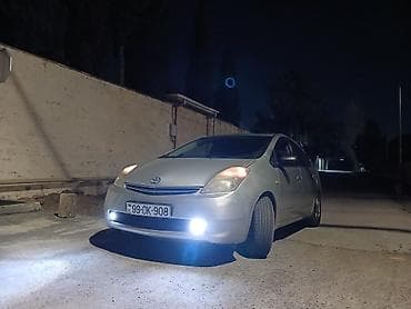 gaz 53 matoru: Toyota Prius (2-ci nəsil) hibrid hetçbek Yevropeyka. Tekerler Teze — 1