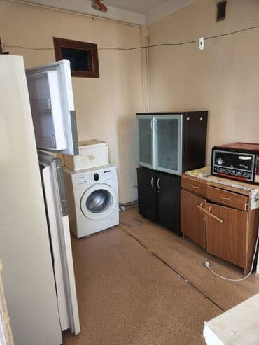 20 yanvarda 2 otaqli evler: Azadliq metrosunun yaxınlığında 9 mertebeli binanın 9-cu — 8