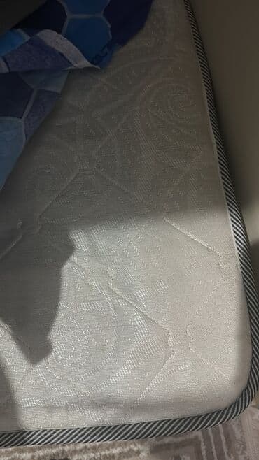 Ev üçün mebel: Oğlan və qız üçün, İşlənmiş, Çarpayı, Matras ilə, Siyirməli — 5