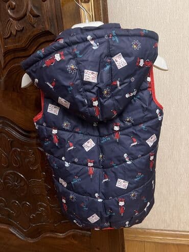 qiz ucun papaqlar: LC Waikikiturkiyeden alinib,1- defe geyinilib,ela veziyyetde,8-9 — 2