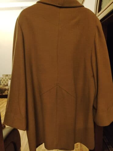 2 razmer lifcik: Türkiyə istehsalı palto. Razmeri 50, qiyməti 45 manat — 3