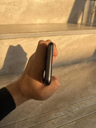 iphone xs max qara: IPhone 11, 128 GB, Qara, Face ID — 6