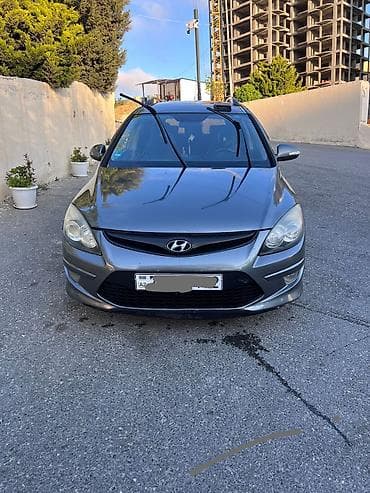 Транспорт: Hyundai i30: 1.6 л | 2010 г. Универсал — 9