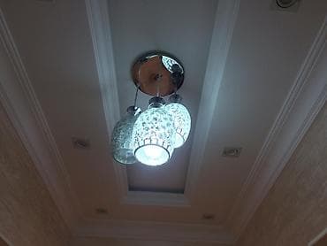 elektrik saat: Çılçıraq, 3 lampa, Şüşə — 1