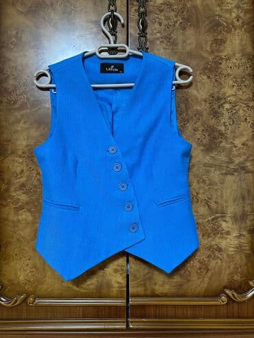 королевский боб оригинал: Yenidir geyinilməyib
Bakı şəhəri — 1