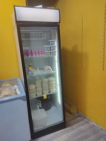 Soyuducu vitrinləri: Ticarət vitrin soyuducu – şüşə qapılı, dik tip. Xüsusiyyətlər: - — 2