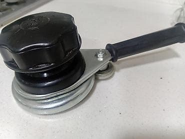 Yenidir Məhsul: Banka qapağı bağlayan əl aparatı (konservə üçün)