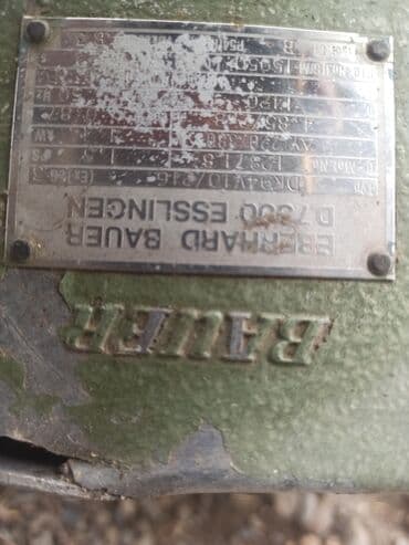 1 ton suyun qiymeti: 3 fazadir istəyən olsa yaninda duzeltdirilib veriləcək — 4