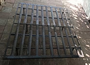 Ev və bağ: Metal çarpayı karkası - Material: qalın divarlı polad profil — 1