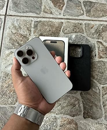 ipon 13 pro: IPhone 15 Pro, Gümüşü, Face ID — 1