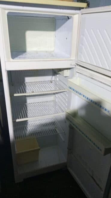 2 qapılı Cinar Soyuducu Satılır, rəng - Ağ