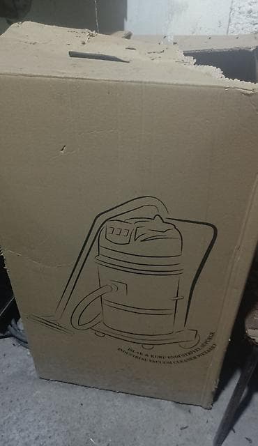 Məhsul: Sənaye tipli islak və quru tozsoran Təsvir: - Geniş tutumlu