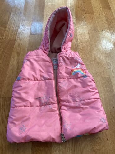 Unicorn desenli balonka(jiletka) çox əla materialı var baha alınıb
