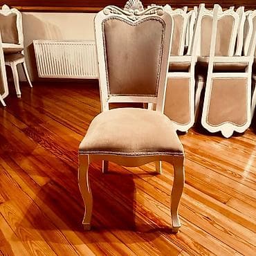 iceri seherde xalca alanlar: Stul biri 35 azn satılır Birindən 200 eded biridən 500 ededdi — 7