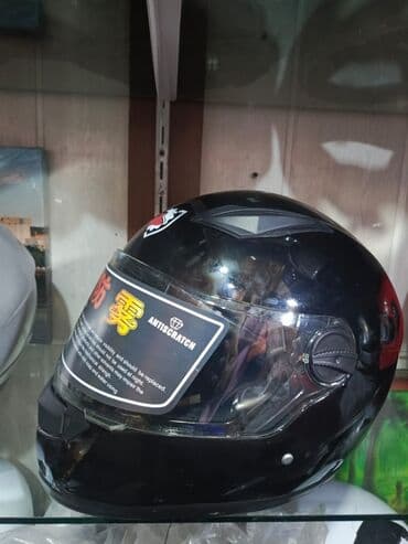 Alfa Romeo: Moto Kaskalar 35azn Ag Qzra Boz Moto Baqaj ag 35azn,Qara parlaq 45azn — 8