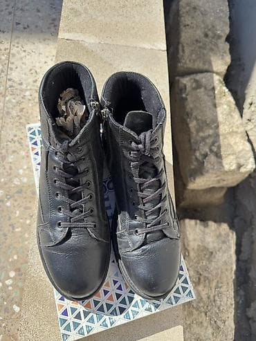 qara botinkalar: Qara dəri kişi botları - Material: təbii dəri üst, rezin altlıq - — 3