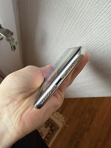 iphone x ikinci əl: IPhone X, 64 GB, Gümüşü, Face ID — 3