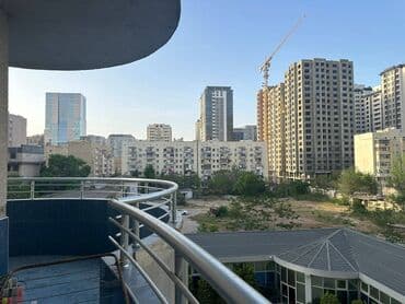 ist petrol tbilisi prospekti: 4 otaqlı, Yeni tikili, m. Xətai, 132 kv. m — 19