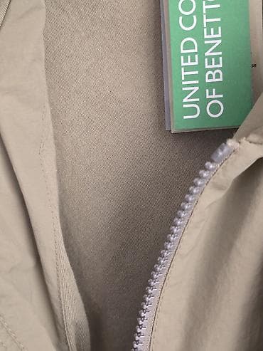 north face az: Məhsul: United Colors of Benetton kapüşonlu yüngül jaket her giymete — 6