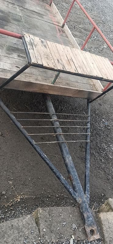 Salam moşnu qoşqudur həm matablok həmdə maşın üçün tam uyğundur real