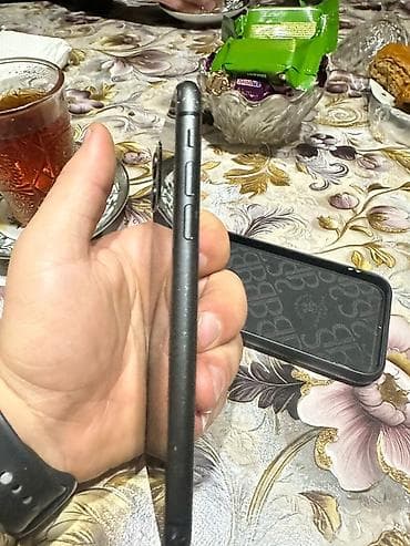 iphone 7 gold: IPhone 11, Qara, Face ID — 5