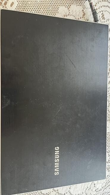 notebook samsung: Samsung noutbuk - Model xətti: Samsung (qara, metal effektli qapaq) - — 4