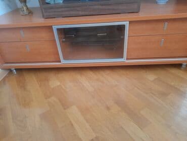 Yeni, Düz TV altlığı, Polkalı, Taxtalı, Belarusiya