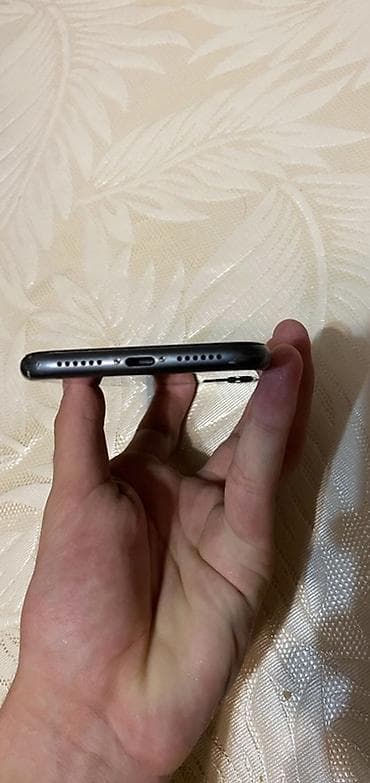 iphone adapdır: IPhone 11, 64 GB, Qara, Face ID — 5