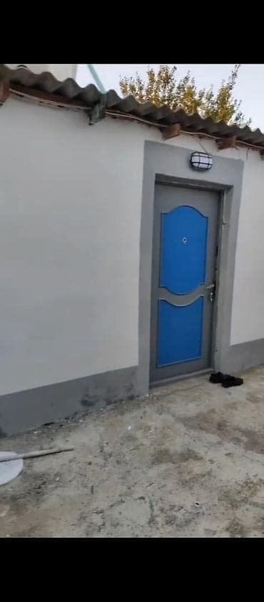 ay: 2 otaqlı, 70 kv. m, Kredit var, Orta təmir — 3