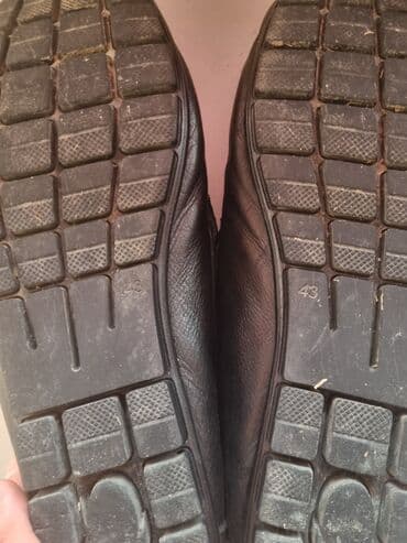 Botinkalar: Makasin ayaggabi. təmiz dəridi. 95 manata alinib səligəli galib. hec — 5