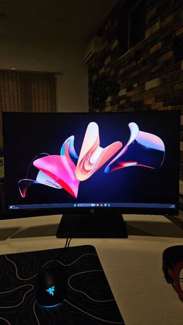 Kompüter ehtiyyat hissələri: 💻 Kompüter: Prosessor (CPU): Intel® Core™ i5-12400F Videokart (GPU) — 5