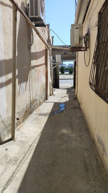 vasmoyda ucuz kiraye evler: Komsamol dairesinde. piyada keçidin yanında. 24 saat oba marketin — 3