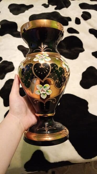 Bir vaza, Bogem şüşəsi