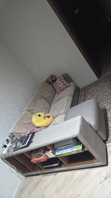 divanlar künc: Künc divan, İşlənmiş, Açılan, Bazasız, Parça, Çatdırılma yoxdur — 1