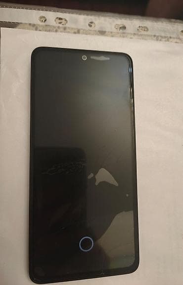 et ceken: Redmi smartfon - Arxa kamera: 108 MP əsas kamera (CAPTURE GREATNESS — 1