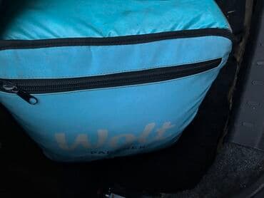 restoran avadanliq: Wolt markalı, yemək çatdırılması üçün nəzərdə tutulmuş termal çantası — 3