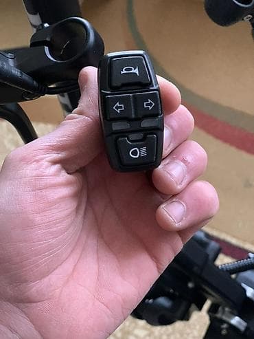 ingilis az dili tercume: Dualtron elektrik skuter - Güclü Dualtron platforması, LED — 2