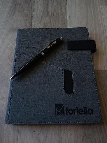 Foriella brendli planlayıcı/dəftər dəsti - Xarici örtük: boz rəngli