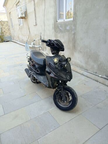 купить мопед: Moon 50 см3, 128565 км — 3