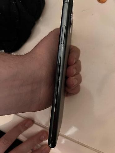 iphone 16 tecili: IPhone 11 Pro, Space Gray — 4