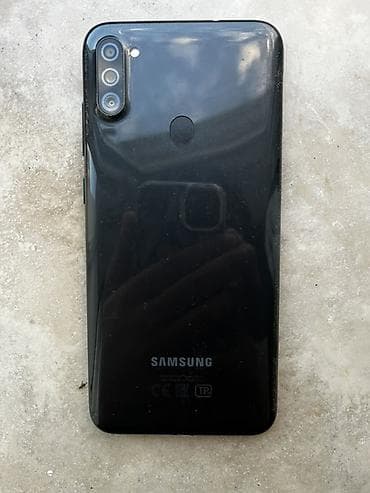 iphone 12 pro korpus: Samsung Galaxy A11, rəng - Qara, Barmaq izi — 2